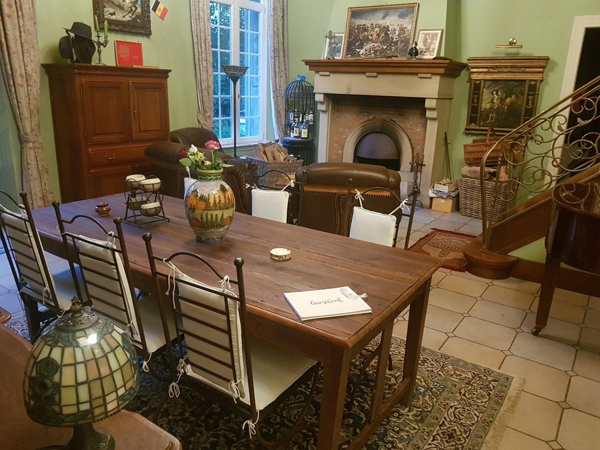 Chateau Lambert Moulinsart Hotel, Shuttle Airport, Long Term Parking, Snooker, Large Terrasse, Dinner, Breakfast Charleroi Exterior photo