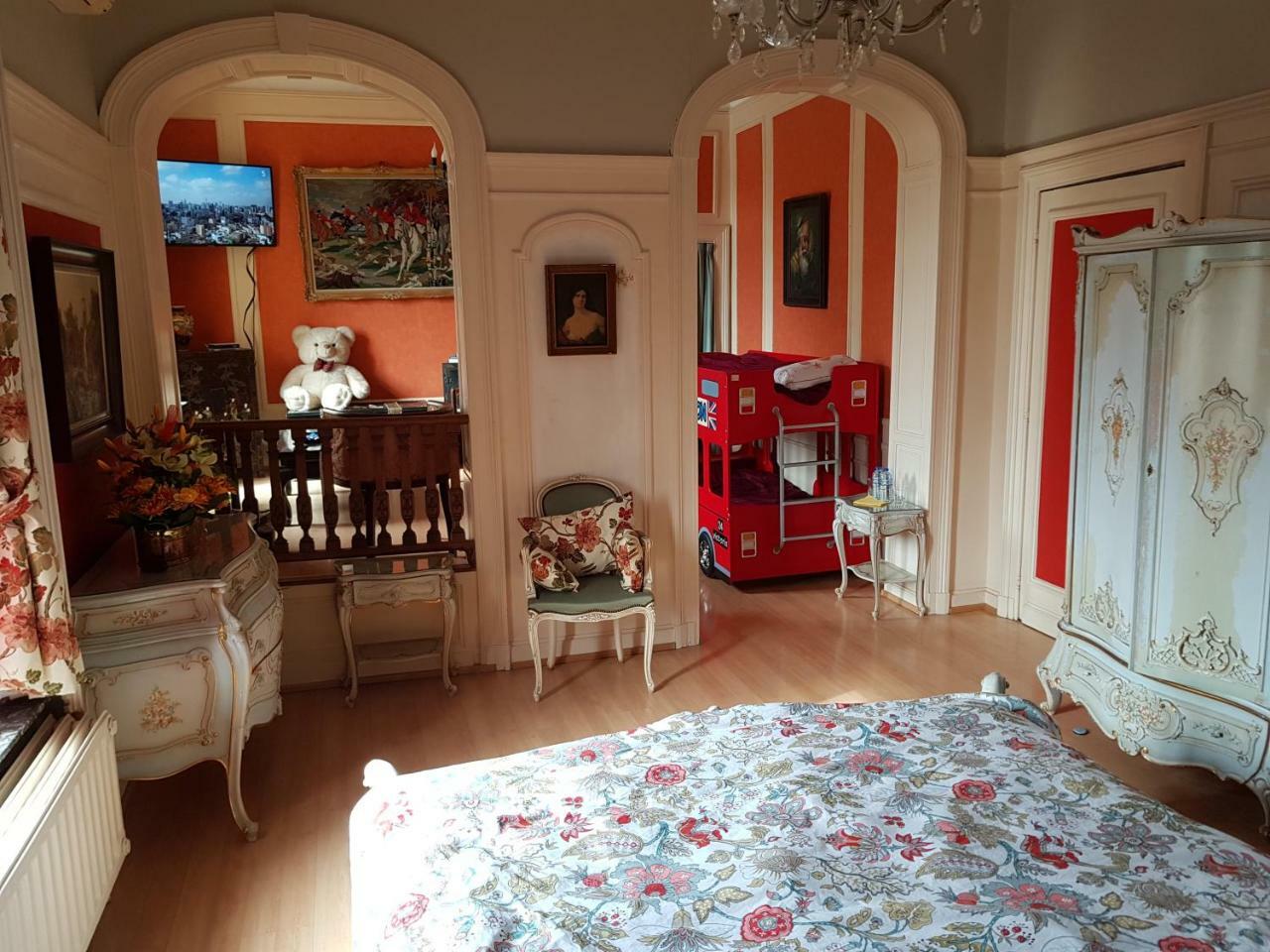 Chateau Lambert Moulinsart Hotel, Shuttle Airport, Long Term Parking, Snooker, Large Terrasse, Dinner, Breakfast Charleroi Exterior photo