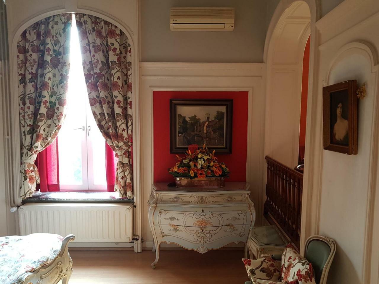 Chateau Lambert Moulinsart Hotel, Shuttle Airport, Long Term Parking, Snooker, Large Terrasse, Dinner, Breakfast Charleroi Exterior photo